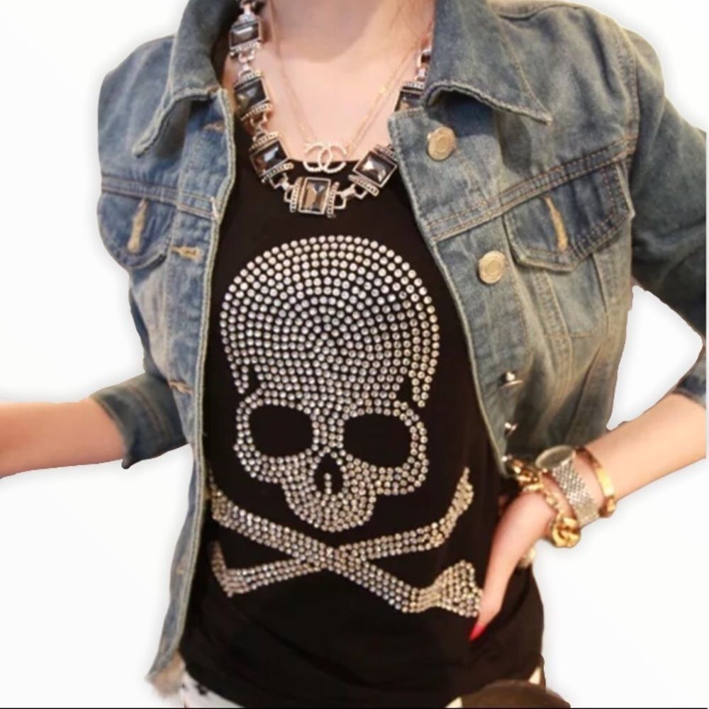 Black Short Sleeve Diamond Studded Graphic Skulls Crossbones Tees T-Shirt NEW